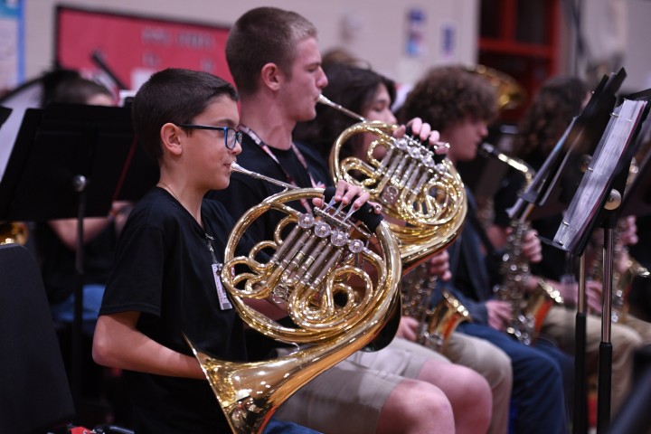 MMS band playing