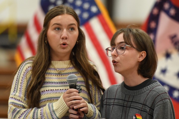 mhs andrew harrison students singing